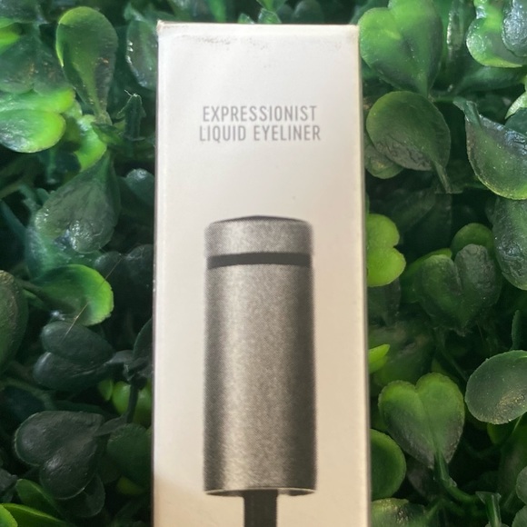 Clean Beauty Eye Makeup Duo - Picture 13 of 15